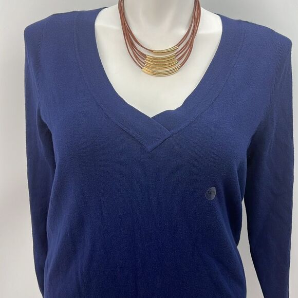 Lane Bryant V Neckline long sleeve navy sweater 14/16 - Picture 2 of 4